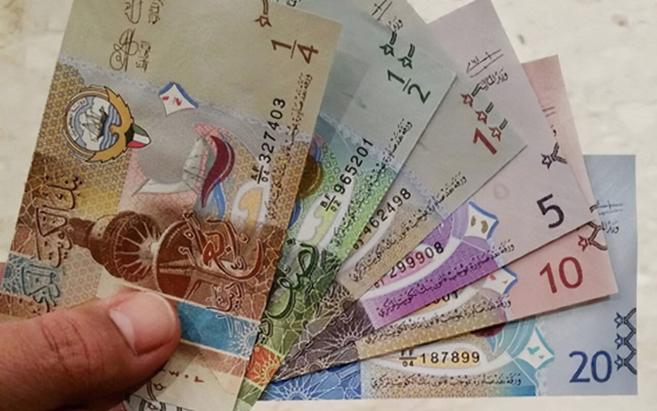 100 دينار كم مصري؟..سعر الدينار الكويتي أمام الجنيه المصري اليوم الجمعة 6 ديسمبر 2024